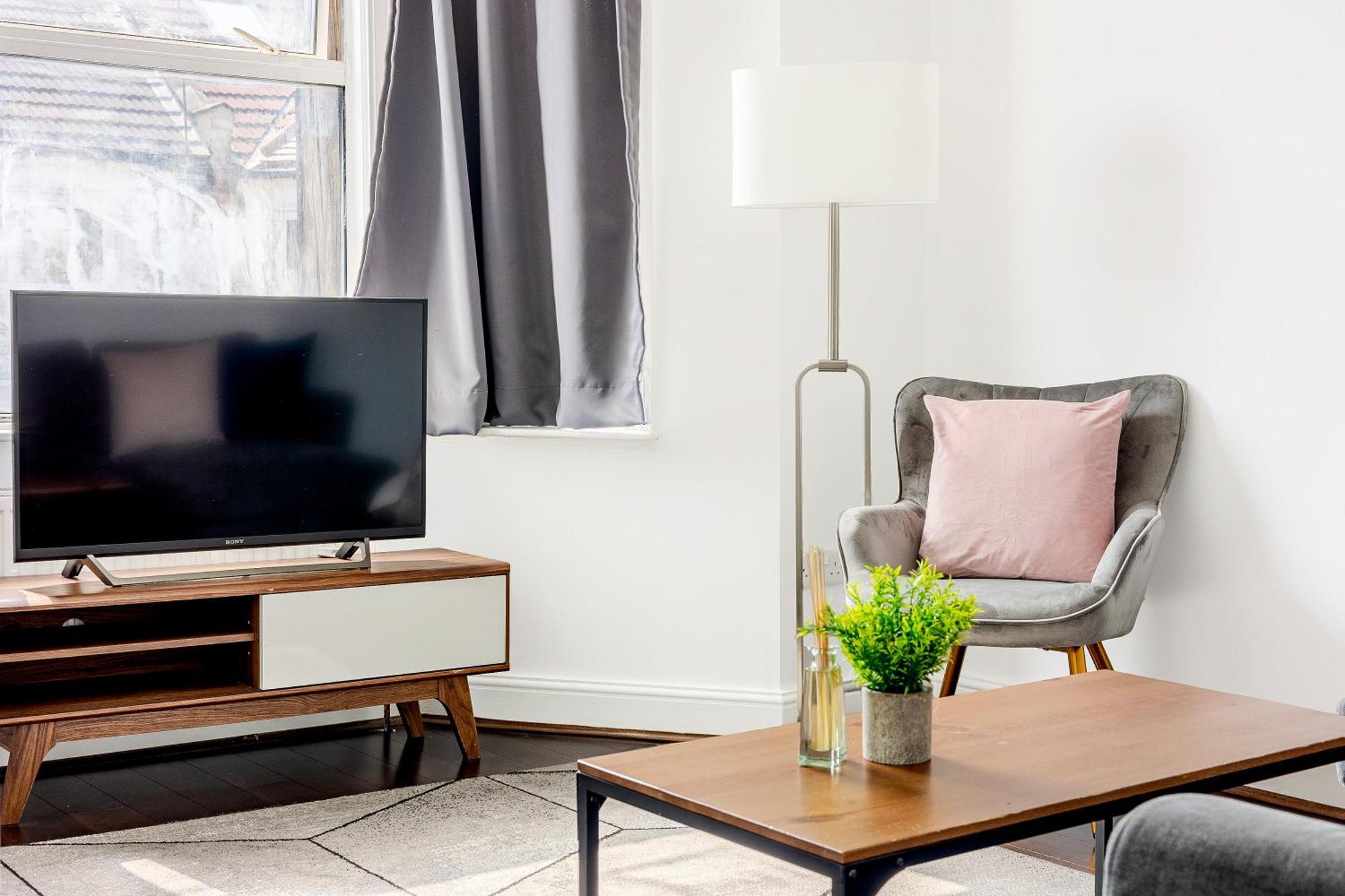 Bright 2Br Flat, Forest Gate, East London Eksteriør billede